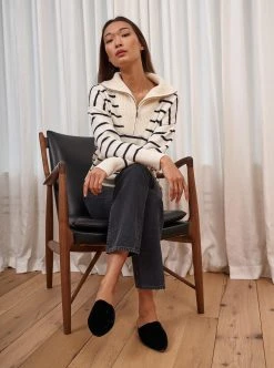 LLC21483_CREAM/NAVY Monogram Bastien Sweater 11 LLC21483_CREAM/NAVY Monogram Bastien Sweater