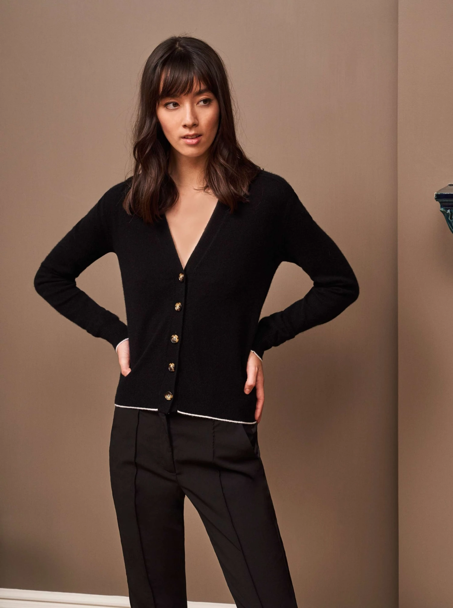 LLC21245_BLACK Neat Cardigan Knitwear 4 LLC21245_BLACK Neat Cardigan Knitwear