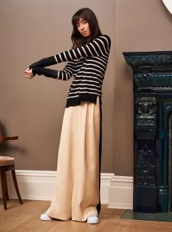 LLC21249_BLACK/CREAM AAA Lean Lines Turtleneck Knitwear