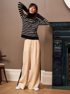 LLC21249_BLACK/CREAM AAA Lean Lines Turtleneck Knitwear 11 LLC21249_BLACK/CREAM AAA Lean Lines Turtleneck Knitwear