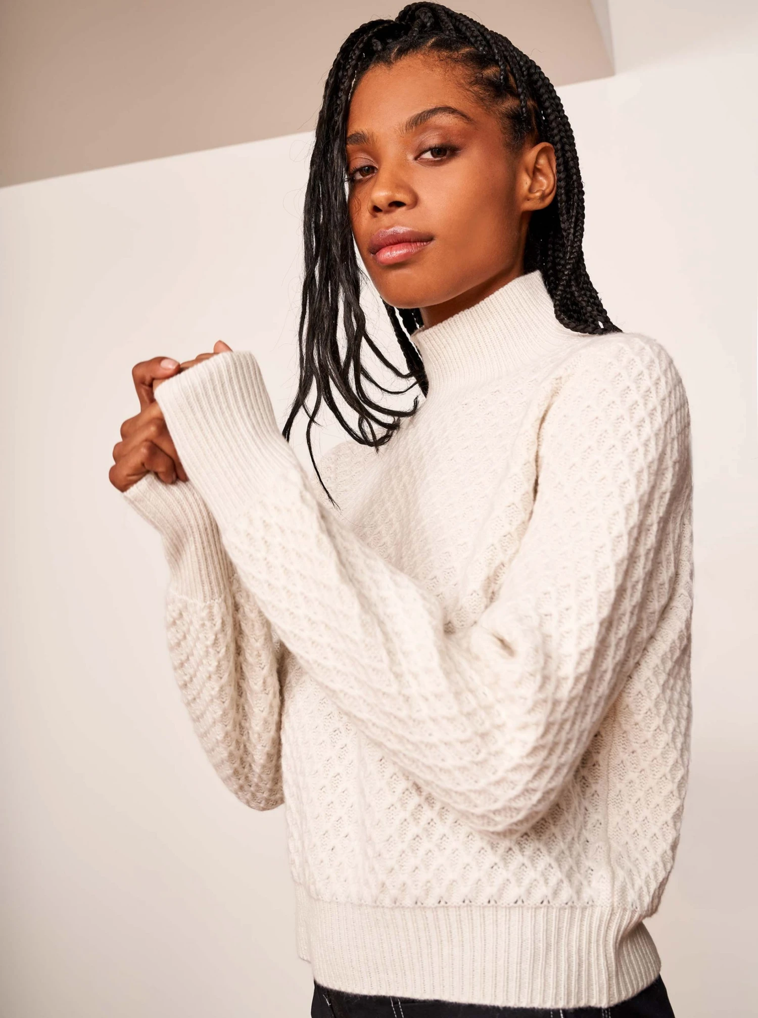 LLC21544_CREAM Honeycomb Mini Mockneck 3 LLC21544_CREAM Honeycomb Mini Mockneck