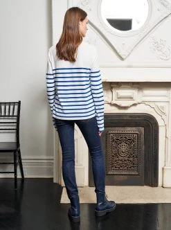 LLC21012_WHITE/BLUE Lean Lines Tee Tees