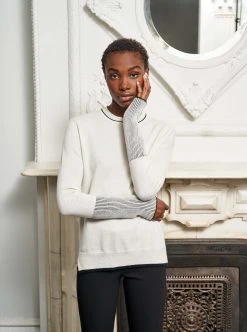 LLC21102_CREME/BLACK AAA Sweater