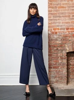 LLC21212_NAVY Toujours Turtleneck