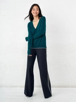 Recurate Re-Ligne AAA V Neck Sweater