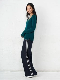 Recurate Re-Ligne AAA V Neck Sweater