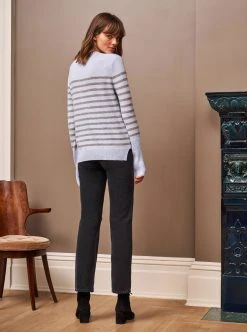 LLC21037_PALE BLUE/GREY/CREME AAA Lean Lines Sweater Knitwear