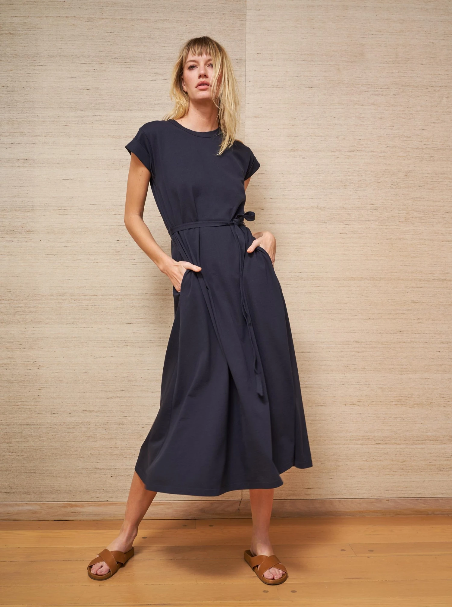 LLC23046_MIDNIGHT Andie Dress Dresses 3 LLC23046_MIDNIGHT Andie Dress Dresses