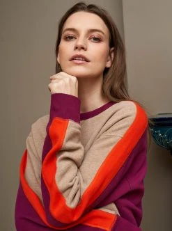 LLC21442_CAMEL MELANGE / RED VIOLET / POPPY RED Aprés Sweatshirt Tops 12 LLC21442_CAMEL MELANGE / RED VIOLET / POPPY RED Aprés Sweatshirt Tops