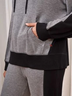 LLC21443_HEATHER GREY/BLACK Avant Hoodie Tops 10 LLC21443_HEATHER GREY/BLACK Avant Hoodie Tops