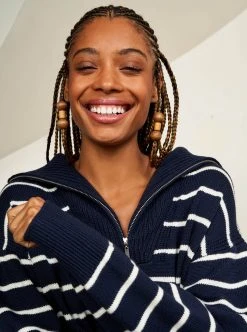 LLC21483_NAVY/CREAM Bastien Sweater