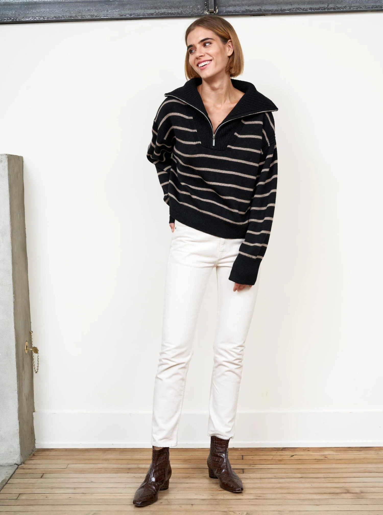 LLC21483_BLACK/TAN Bastien Sweater Monogram 3 LLC21483_BLACK/TAN Bastien Sweater Monogram