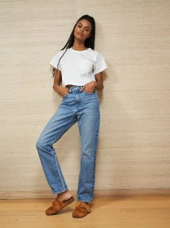 LLC21702_WHITE Henry Tee Tees