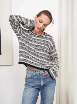 LLC21566_IVORY/NAVY Knitwear Jeanne Sweater