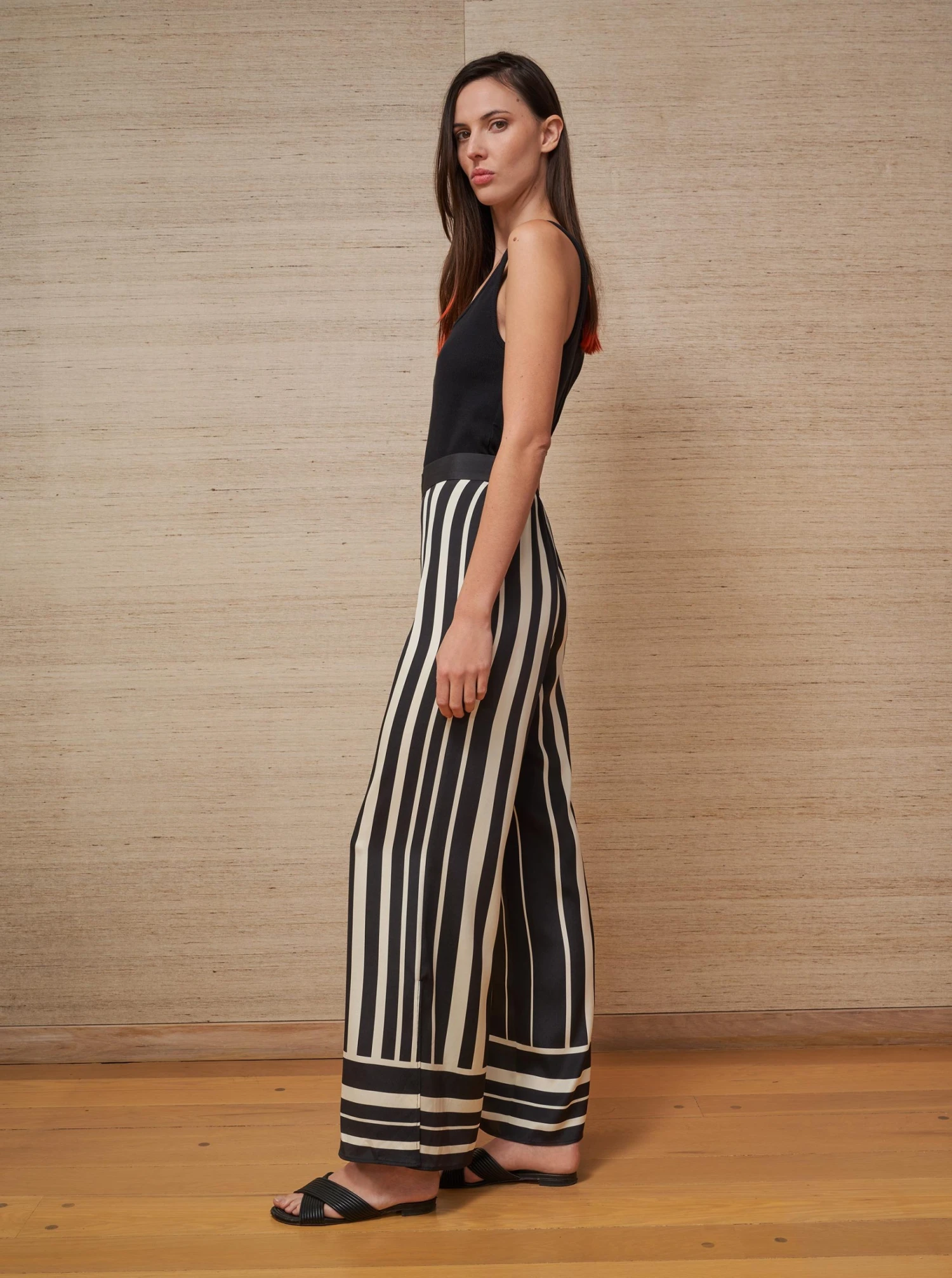 LLC14091_BLACK/IVORY Mia Pant 10 LLC14091_BLACK/IVORY Mia Pant