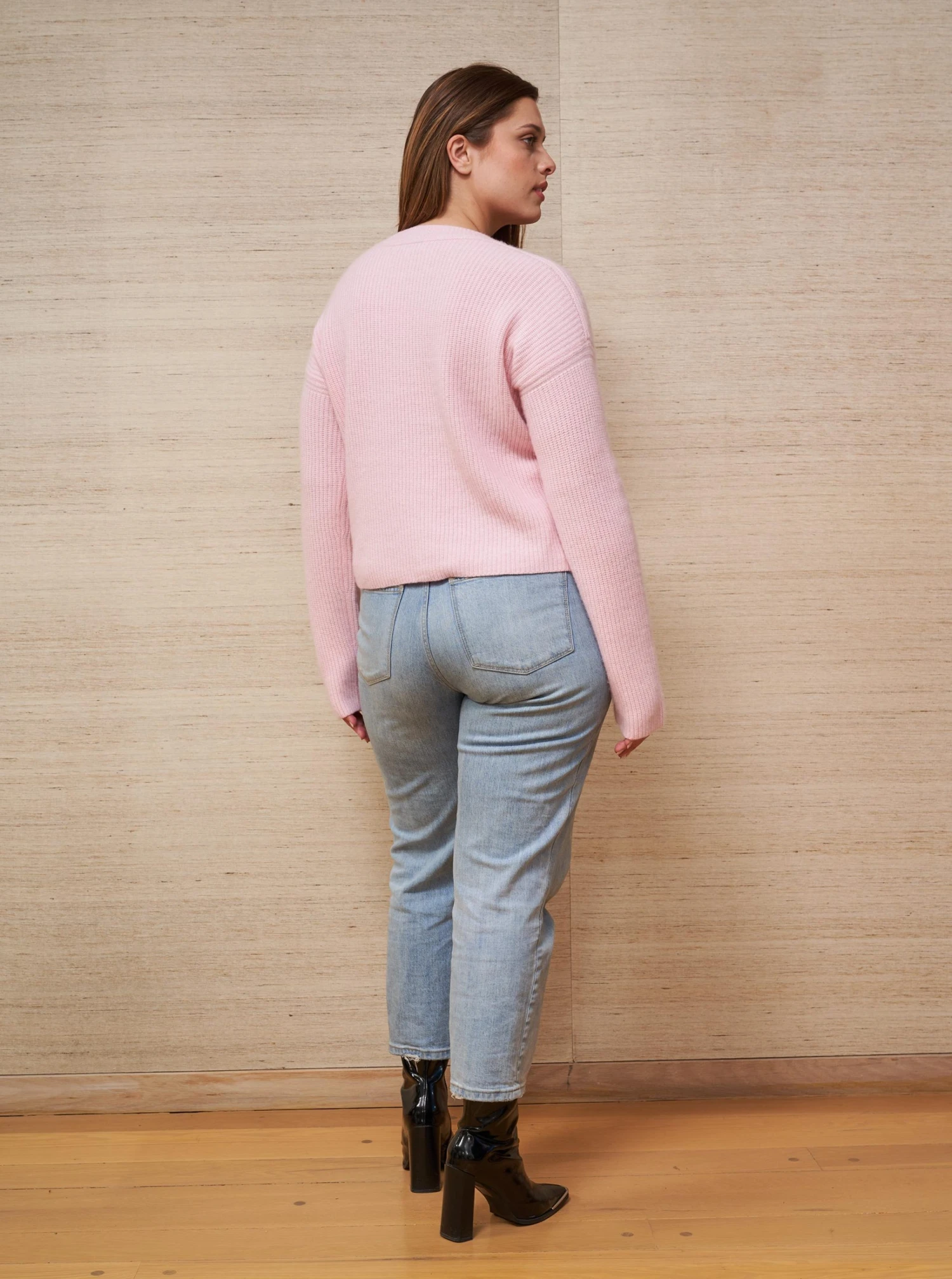 LLC21248_FROSTING Mini Toujours Sweater Monogram 12 LLC21248_FROSTING Mini Toujours Sweater Monogram