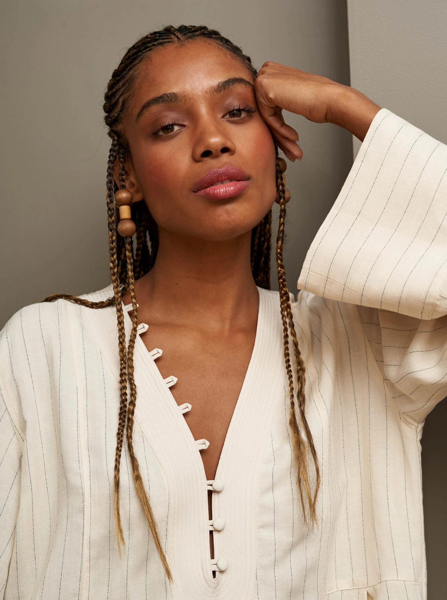 LLC13366_CREAM/BLACK Phoebe Dress 8 LLC13366_CREAM/BLACK Phoebe Dress