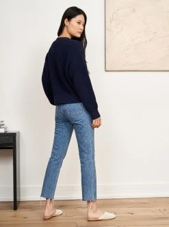 LLC21352_NAVY Knitwear Picnic Cardigan 11 LLC21352_NAVY Knitwear Picnic Cardigan