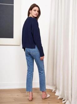 LLC21350_NAVY Knitwear Picnic Sweater