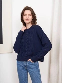 LLC21350_NAVY Knitwear Picnic Sweater