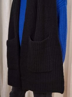 LLC37033_BLACK Poche Scarf 10 LLC37033_BLACK Poche Scarf
