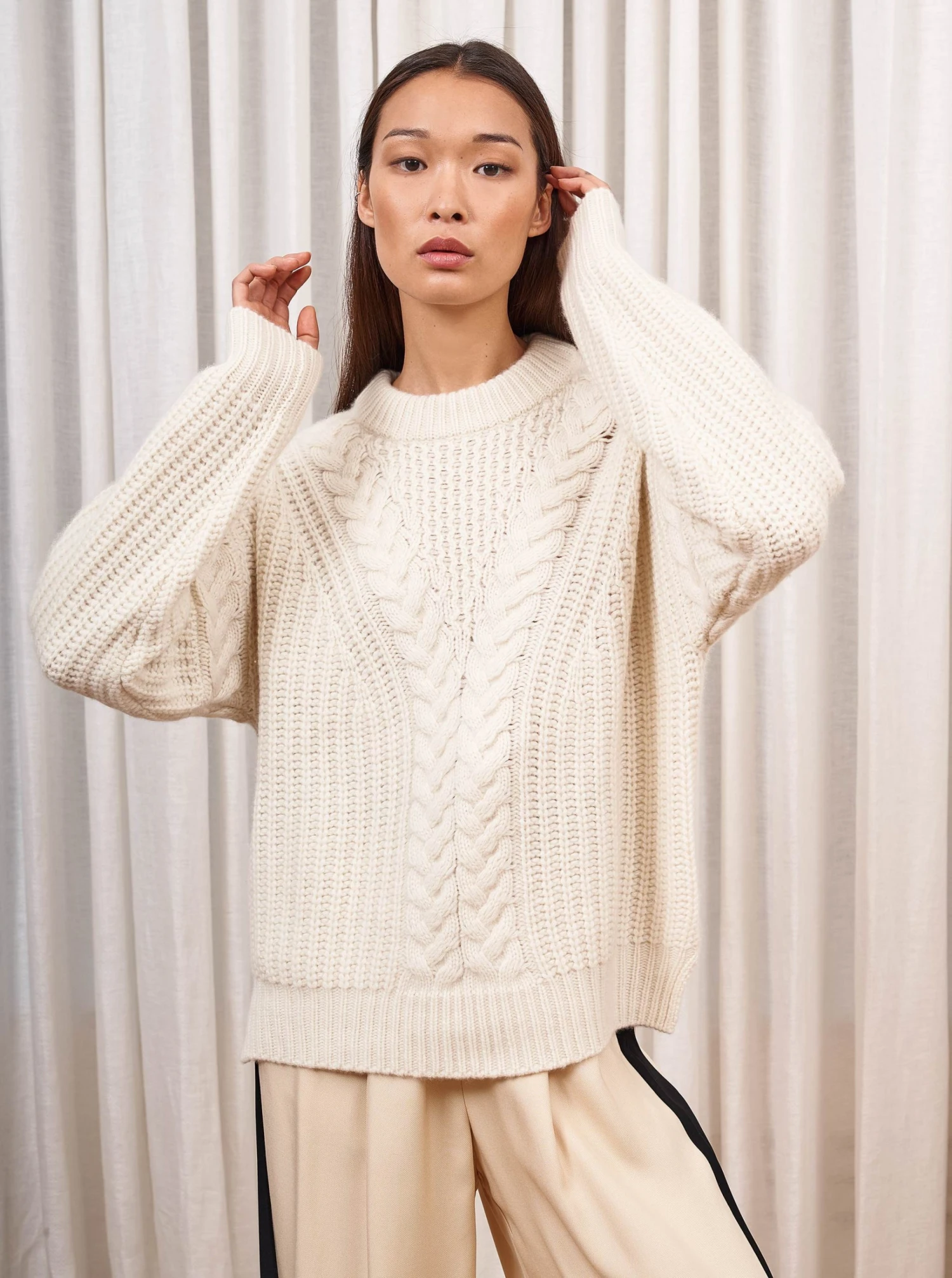 LLC21415_CREAM Scotia Sweater Knitwear 3 LLC21415_CREAM Scotia Sweater Knitwear