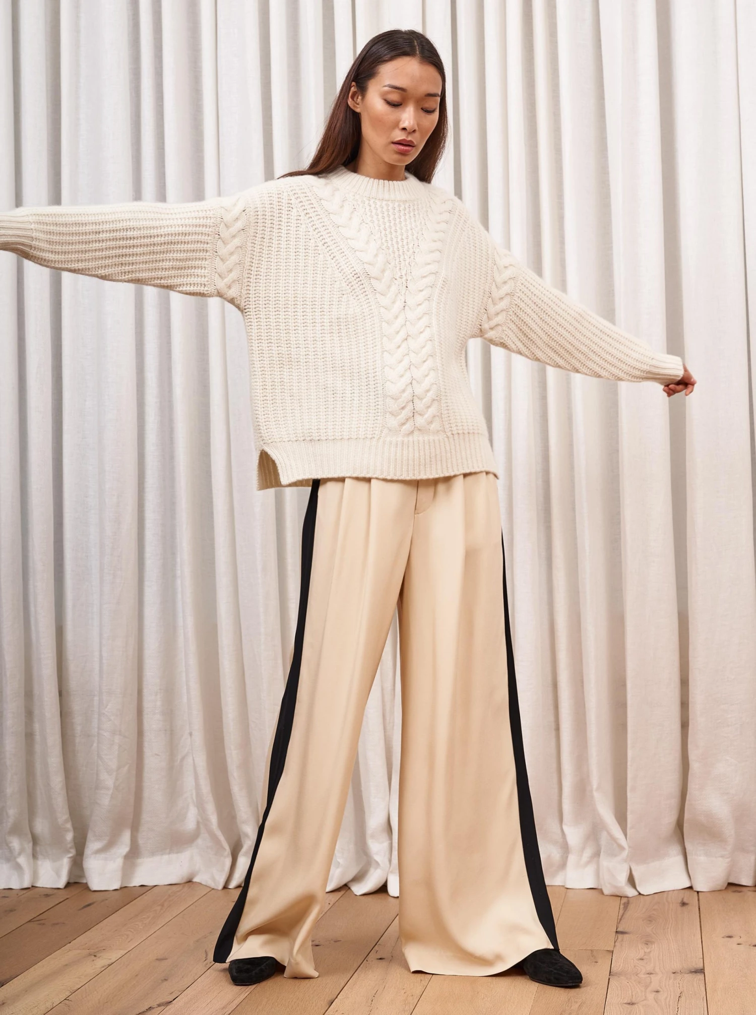 LLC21415_CREAM Scotia Sweater Knitwear 12 LLC21415_CREAM Scotia Sweater Knitwear