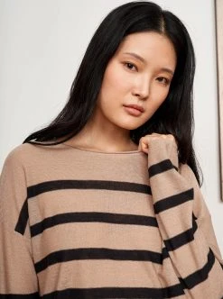 LLC21567_TAN/BLACK Serge Sweater Knitwear 10 LLC21567_TAN/BLACK Serge Sweater Knitwear