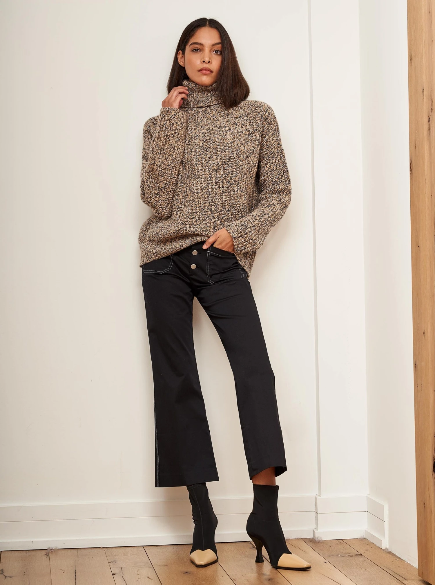 LLC21485_TAN/CAMEL/GOLD/NAVY/CREAM Monogram Toujours Turtleneck 4 LLC21485_TAN/CAMEL/GOLD/NAVY/CREAM Monogram Toujours Turtleneck