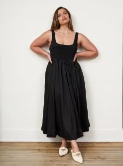 LLC13271_BLACK Dresses Villanelle Dress 31 LLC13271_BLACK Dresses Villanelle Dress