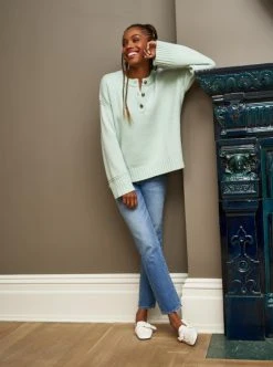 LLC21631_SEAFOAM Monogram Val Sweater