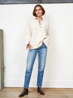 LLC21631_CREAM Val Sweater Monogram