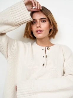 LLC21631_CREAM Val Sweater Monogram