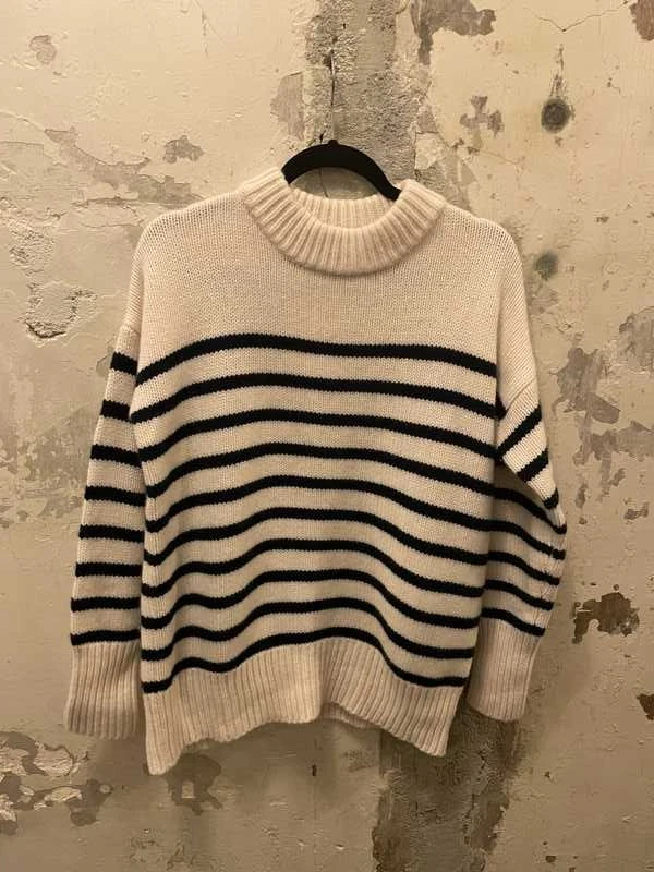 Recurate Marin Mania Marin Sweater 5 Recurate Marin Mania Marin Sweater