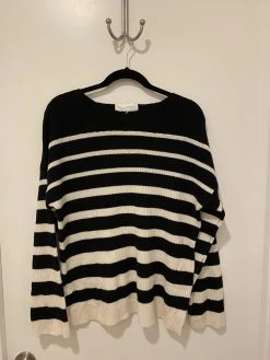 Recurate AAA Triple Stripe Sweater Re-Ligne